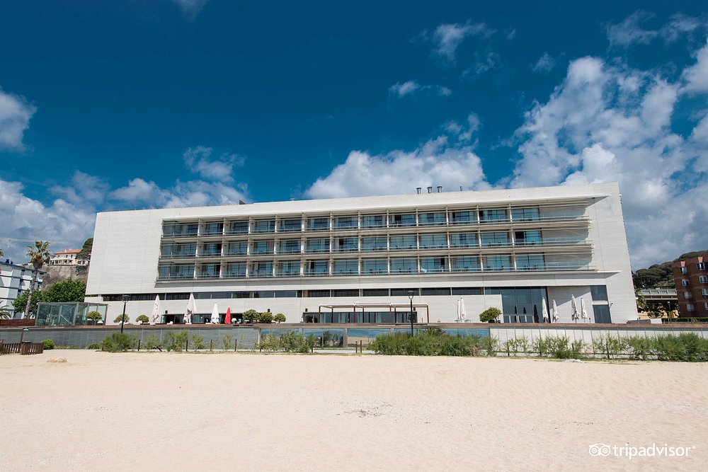 史無前例！中國(guó)微水泥品牌，打入西班牙本土四星級(jí)酒店！