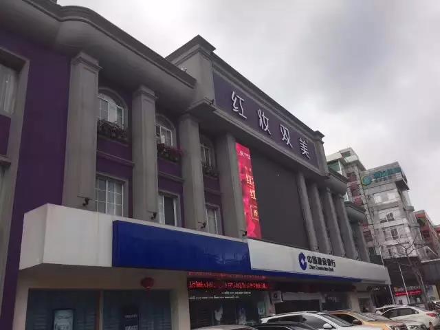 免費(fèi)！不用錢！清水混泥土試用裝免費(fèi)發(fā)售。
