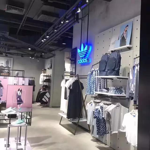 免費(fèi)！不用錢！清水混泥土試用裝免費(fèi)發(fā)售。