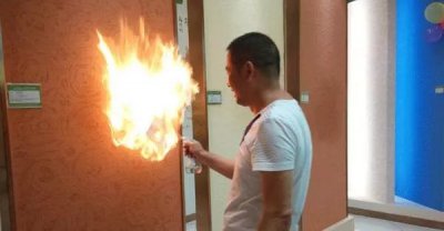 萬磊水性硅藻泥是否經(jīng)得起考驗？新浪第一手測評結(jié)果曝光！